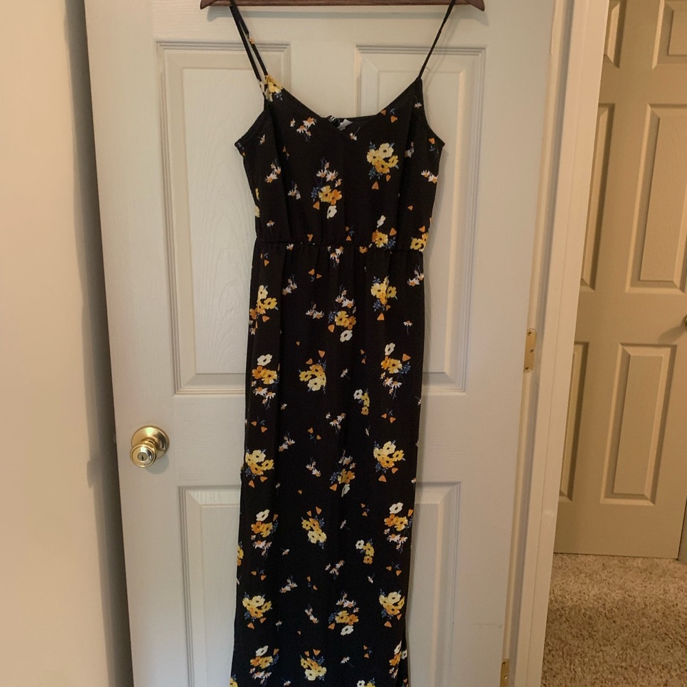 H&M Black Floral Maxi Dress